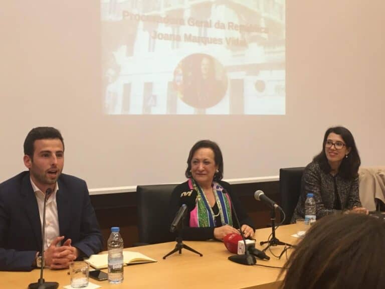 Procuradora Geral da República dá aula na UMinho