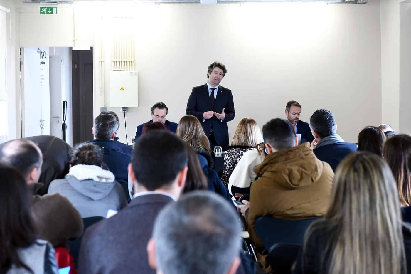 "Braga é um exemplo de democracia participativa"