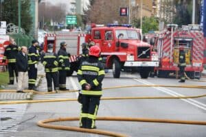 Rua Cidade do Porto reabriu ao trânsito ao início da tarde