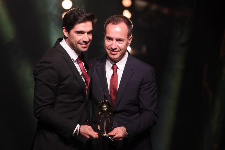 SCB distingue Abel Ferreira como treinador do ano