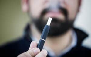 Vários alertas para os riscos do tabaco aquecido