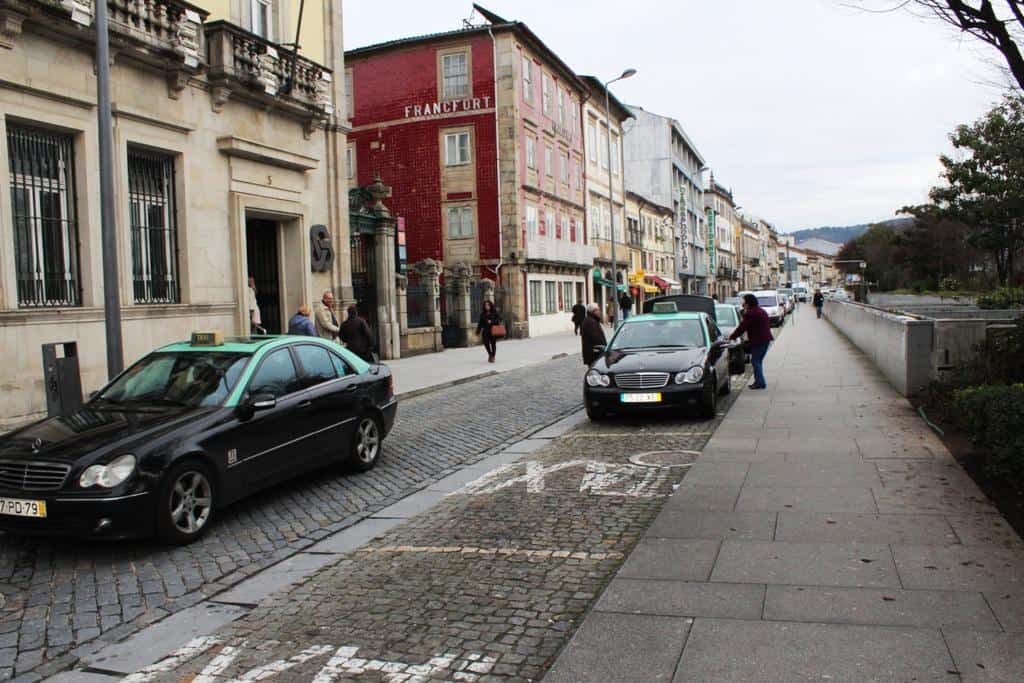 Uber em Braga.Taxistas sentem-se injustiçados