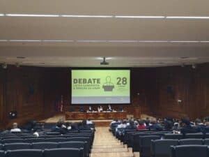 Candidatos à AAUM com visões diferentes sobre a abstenção