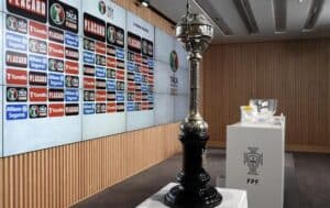 Felgueiras-SC Braga e Valenciano-Vitória SC na Taça