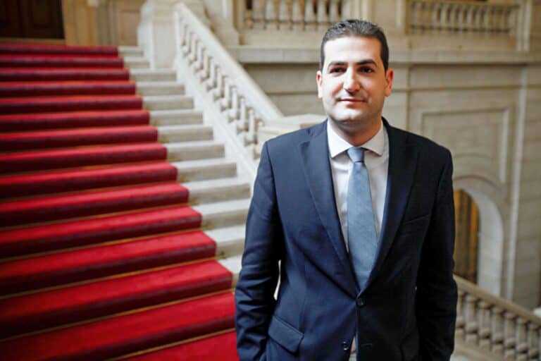 Eleições. Rui Rio afasta Hugo Soares das listas para as eleições legislativas