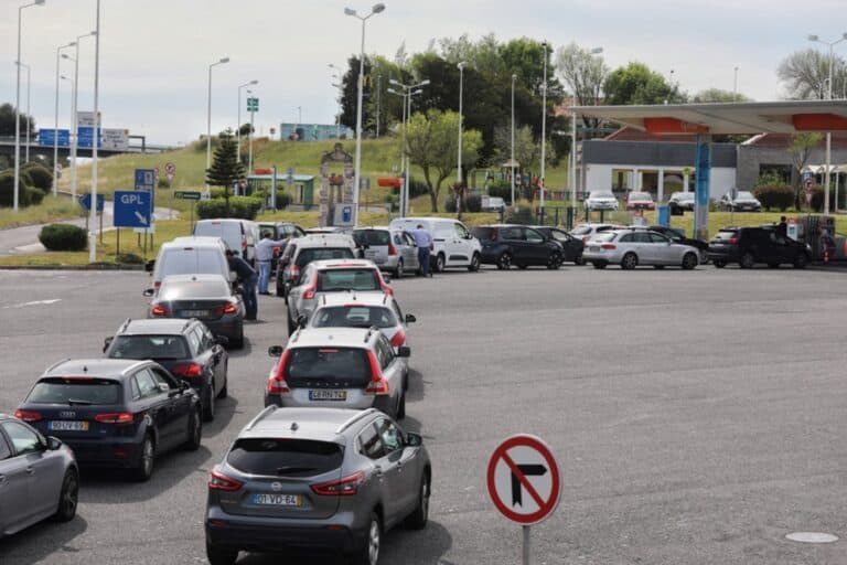 A lista das bombas de combustível de emergência para greve de motoristas