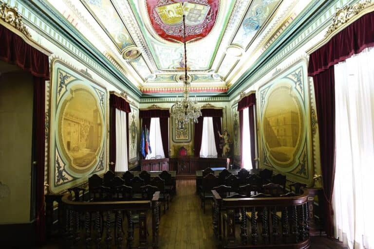 Reunião de Câmara esta segunda-feira