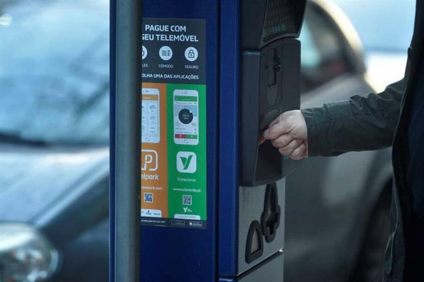 Estacionamento à superfície vai render mais de meio milhão aos TUB