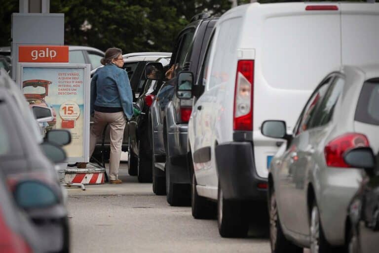 Motoristas. Governo avança com requisição civil
