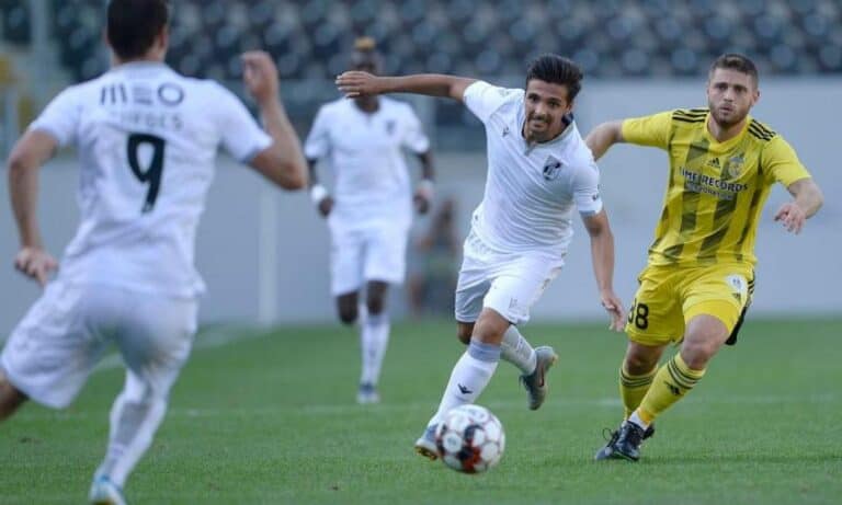 Vitória SC passa com distinção ao playoff da Liga Europa