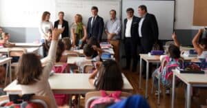 Câmara de Famalicão contrata 10 funcionários para escolas do concelho