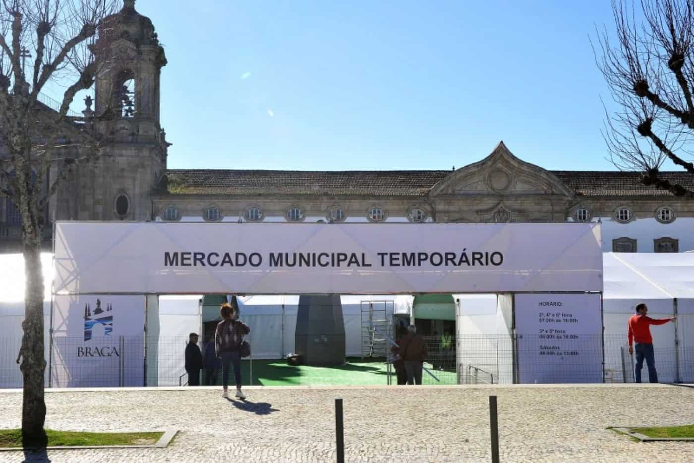 PS defende renegociação do contrato das tendas do mercado provisório