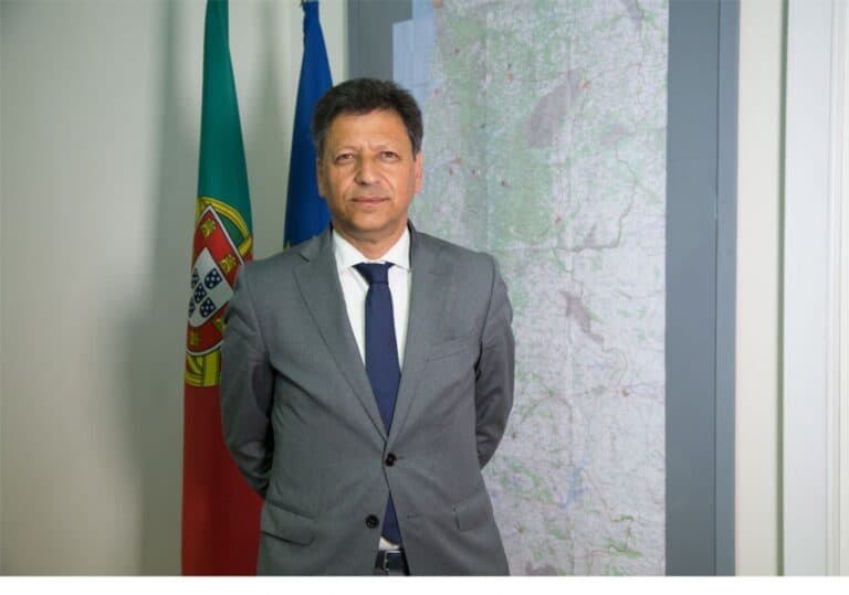 Secretário de Estado da Proteção Civil demite-se "por motivos pessoais"