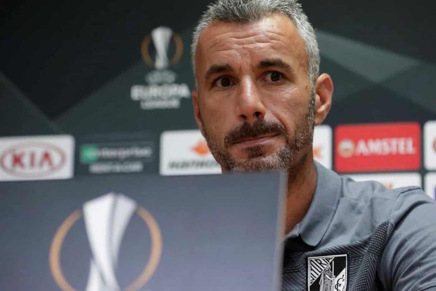 Ivo Vieira promove três alterações para o jogo frente ao Standard de Liège