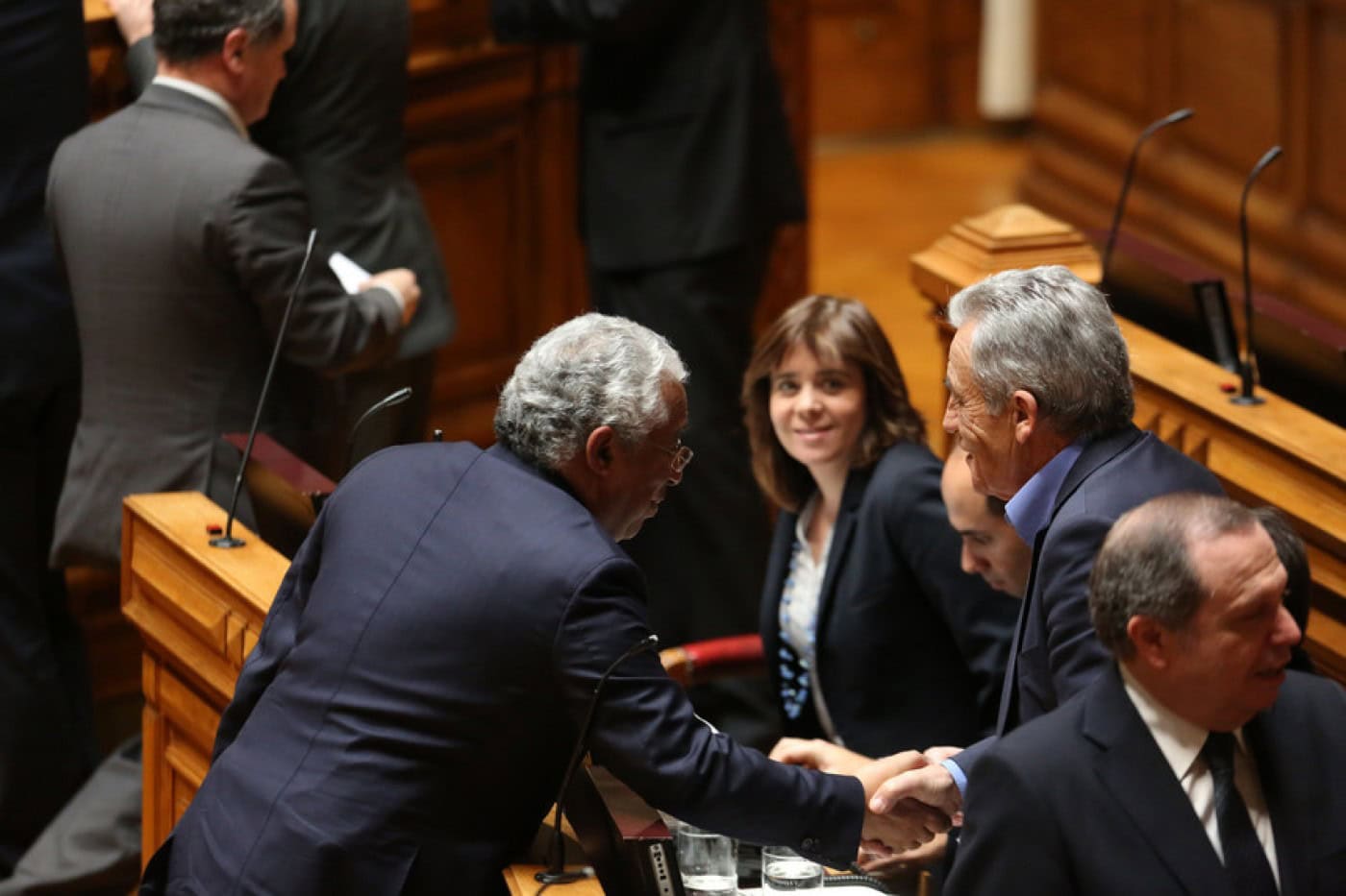 PS reúne-se com partidos de esquerda na quarta-feira