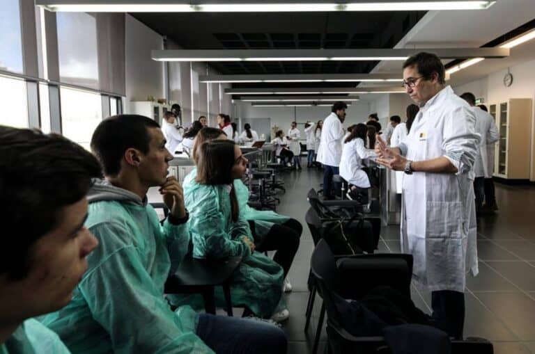 EMUM aposta em novo currículo no próximo ano