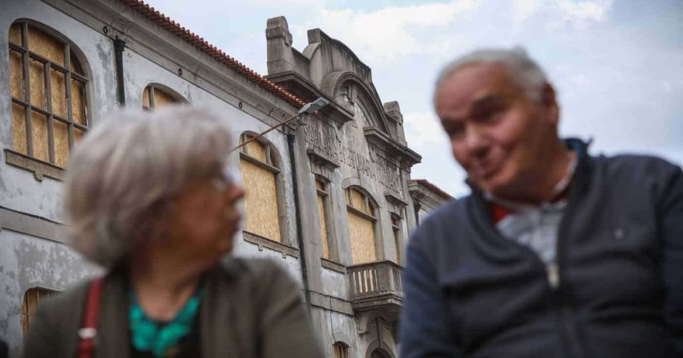 Fábrica Confiança planta mais uma vez discórdia entre Plataforma e CMB