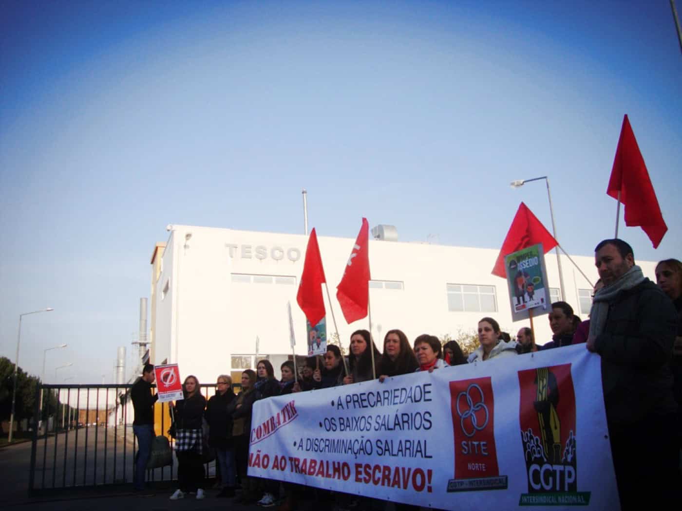 Funcionários da TESCO voltam à greve esta sexta-feira