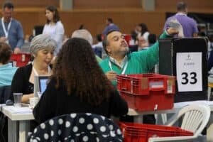 Abstenção com taxa recorde de 51,43% nas Legislativas