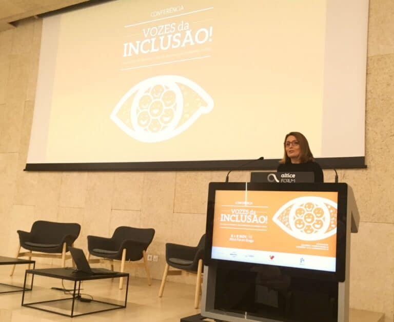 São necessárias "Vozes da Inclusão" nas escolas