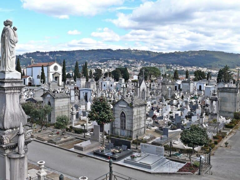 Braga. Comentadores da RUM retomam tema da necessidade de novo cemitério