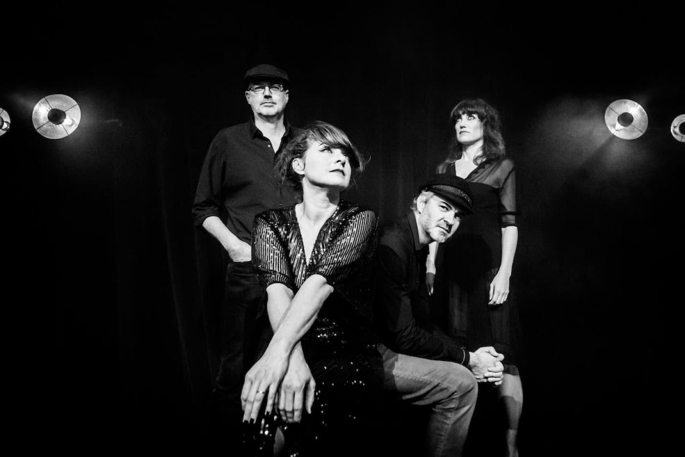 Nouvelle Vague em Guimarães na celebração dos 15 anos da banda