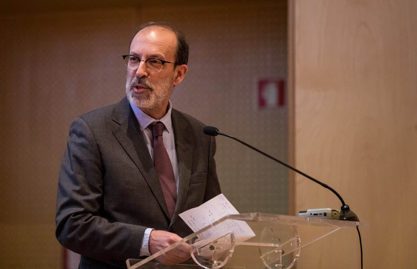 Reitor rejeita análise da AAUM de um corte drástico nos SASUM em 2020