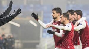 SCB imbatível na Europa soma triunfo e termina na liderança do grupo