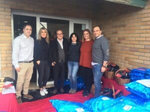 "Pai Natal" oferece uma casa aos sem abrigo no almoço da Cruz Vermelha