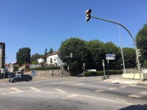 Avaria em semáforo resolvida depois de quatro intervenções