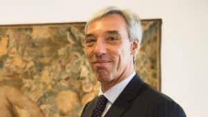 Ministro da Defesa na UMinho esta quarta-feira