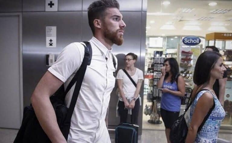 José Sá a caminho do Olympiacos. Coentrão no Rio Ave