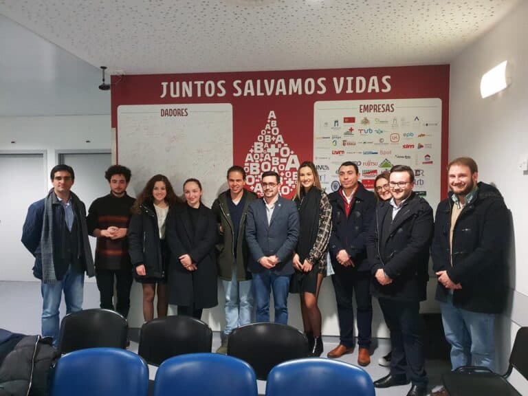 JP e CNJ em dádiva de sangue que levou magia às crianças