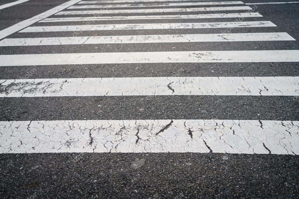 Deputados do PSD reclamam passadeira nas Taipas