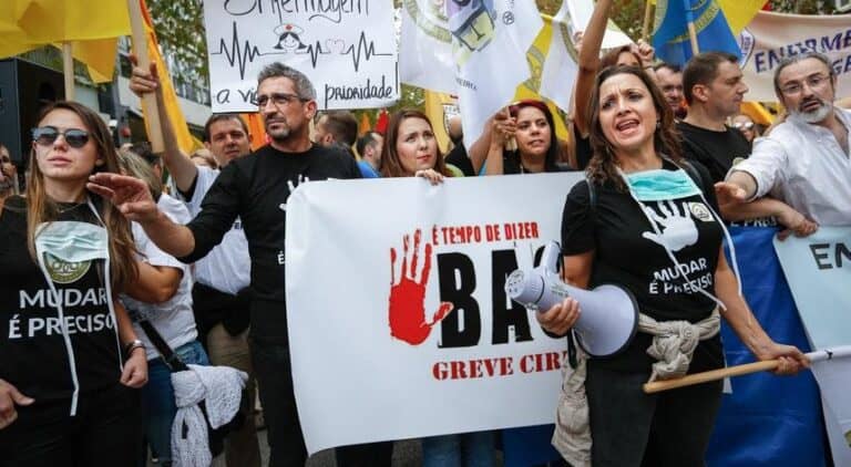 Supremo Tribunal Admin. aceita intimação dos enfermeiros