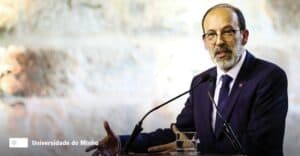 Residências.Reitor sensibiliza Alumni, autarquias e empresas