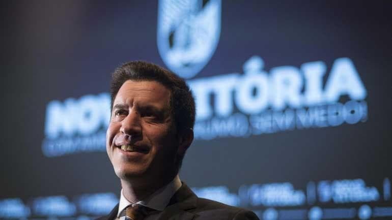 "Fico com a ideia que alguém se dá mal com a democracia"