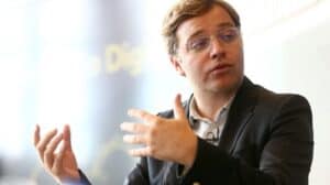 Innovation Arena não arranca antes de 2020