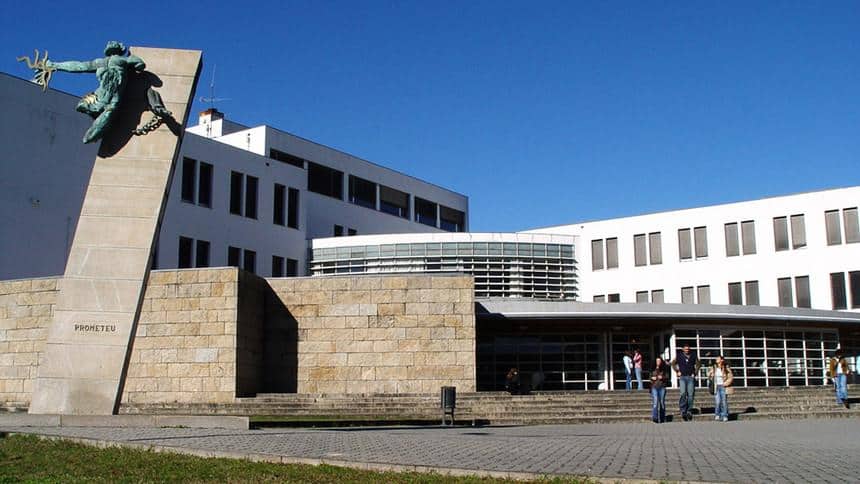 UMinho comemora 44 anos de existência