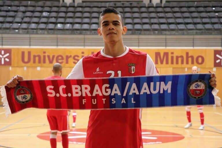 SCB/AAUM com sangue novo no plantel