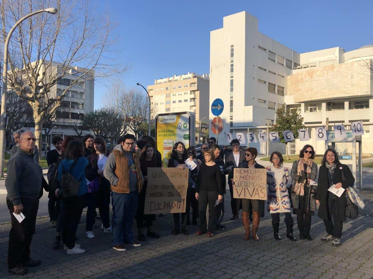 Protesto no Dia dos Namorados contra violência doméstica