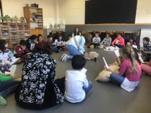 Pequenos Cuidadores. A ponte intergeracional da CAISA
