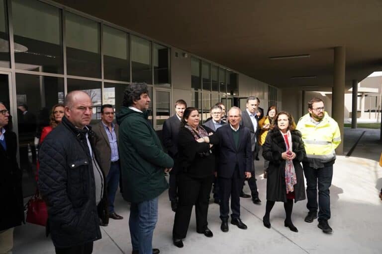 Reabertura da EB 2,3 das Taipas só em Setembro