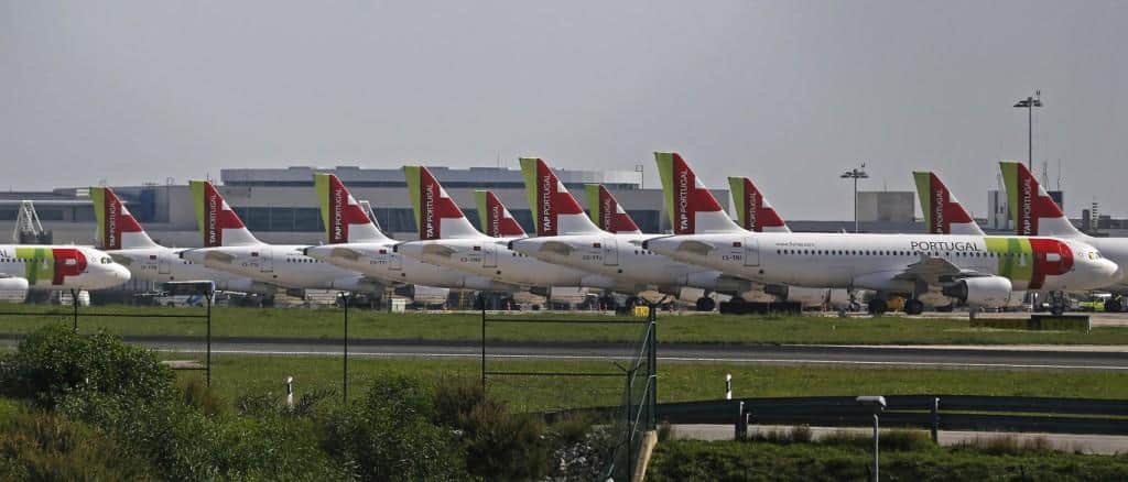 Viagens pagas por empresas também chegaram à PSP e GNR