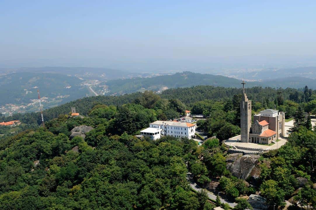 Guimarães já iniciou limpeza da floresta pós incêndios