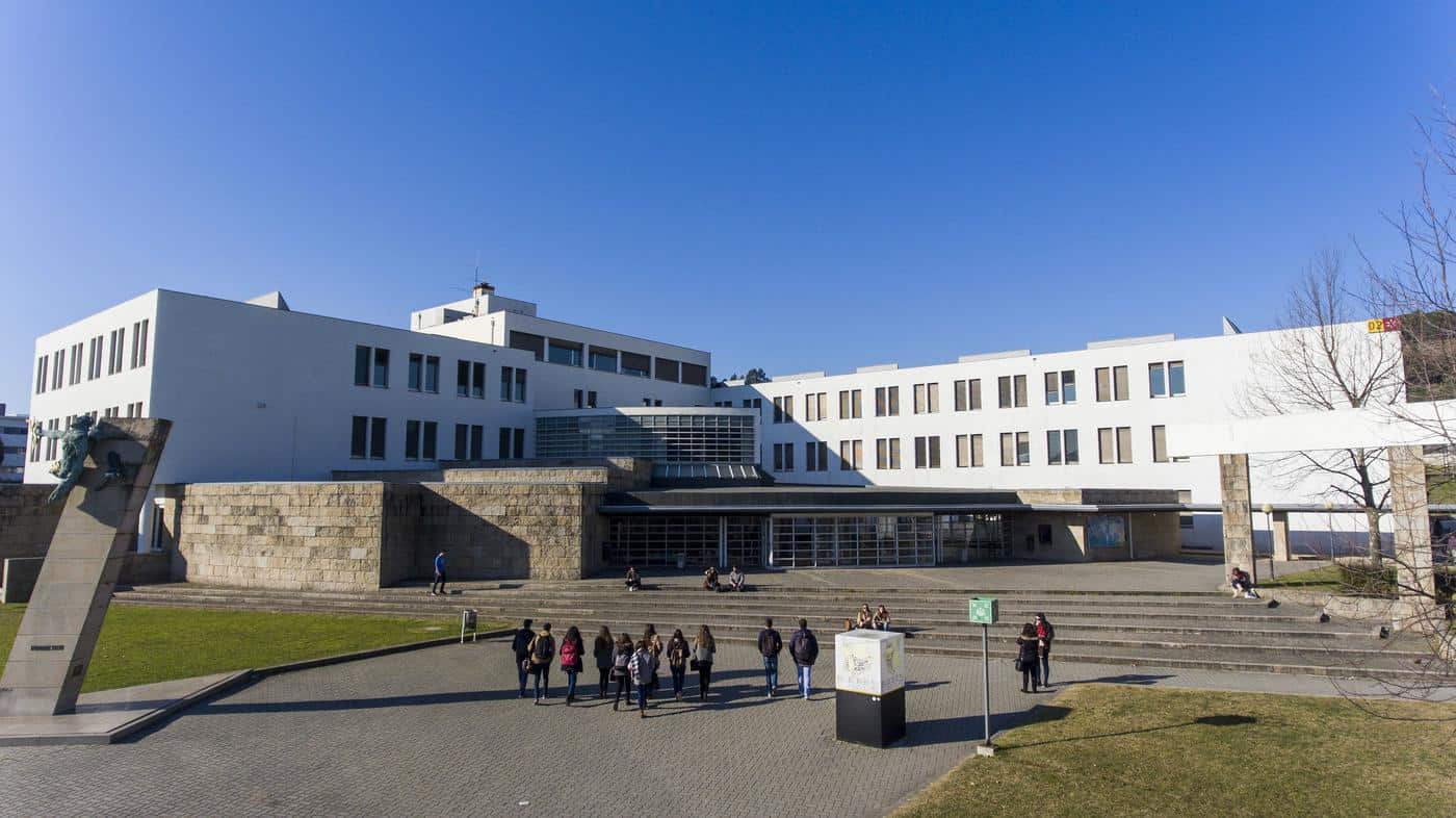 Dia de Simulação Clínica no átrio do CP2