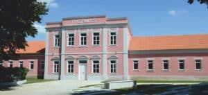 "A melhor opção é entregar a Taipas Turitermas ao privado"