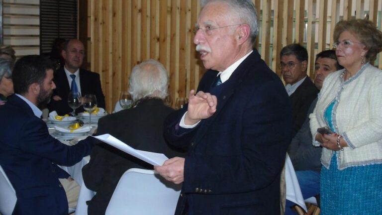 Associação Famílias prepara jantar solidário