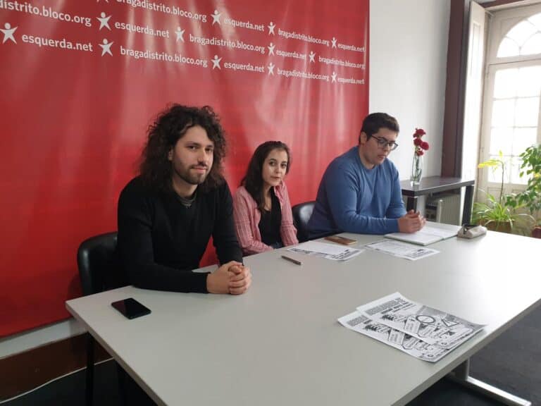 Populismo e Feminismo em discussão no Desbloqueia-te