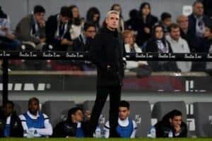 "Se quisesse melhorar o contrato sairia do Vitória SC"